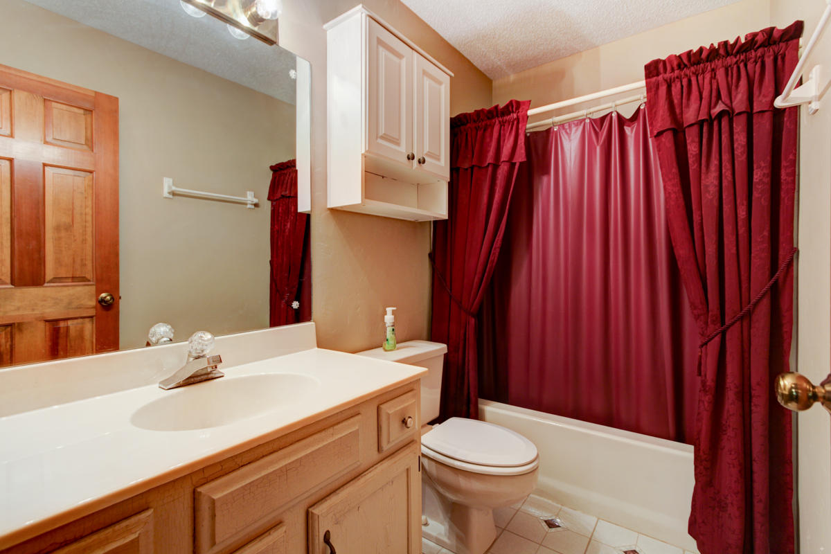 3921 Meredith Road Knoxville, TN 37921 - Photo 12 of 22 + Perceptions (14)