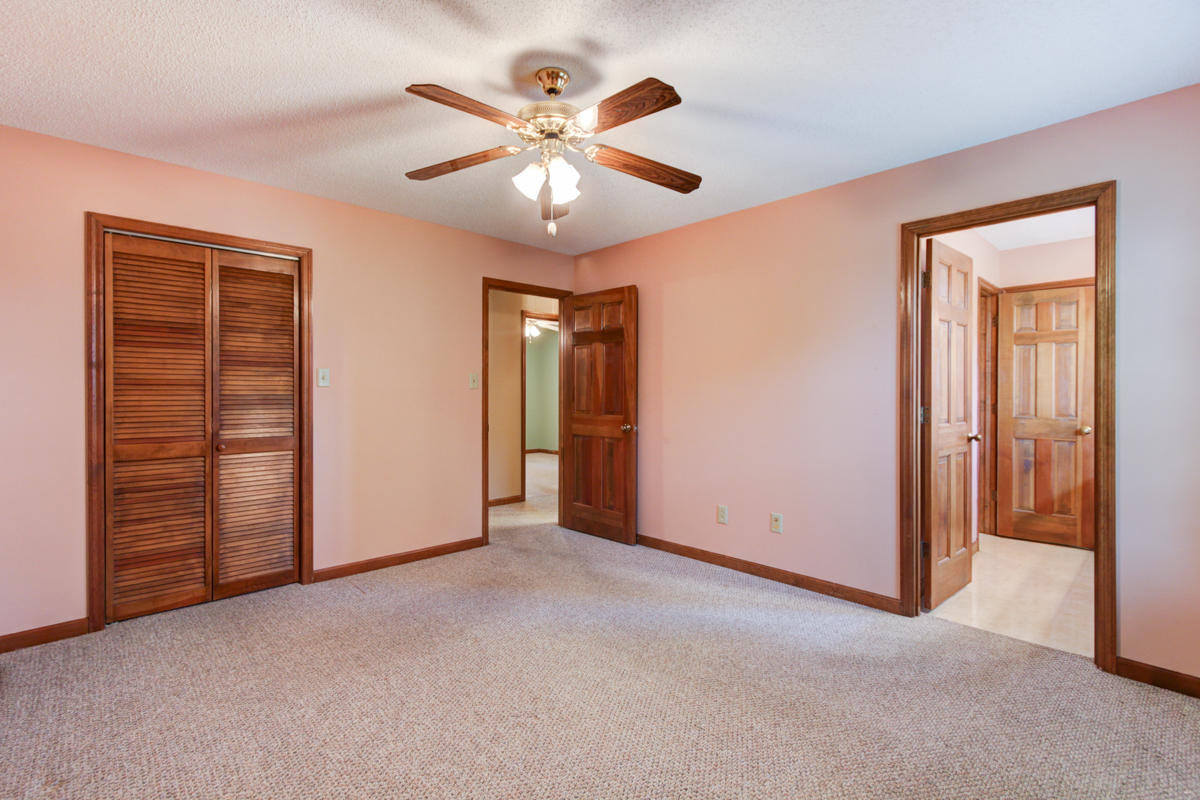 3921 Meredith Road Knoxville, TN 37921 - Photo 15 of 22 + Perceptions (17)