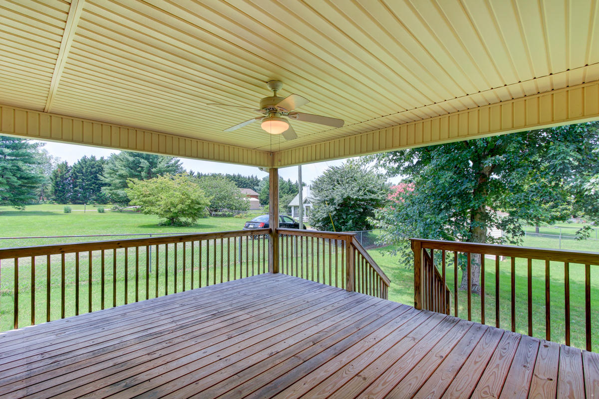 3921 Meredith Road Knoxville, TN 37921 - Photo 18 of 22 + Perceptions (20)