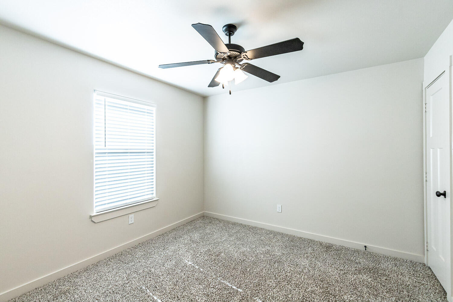5525 121st Street, Unit A Lubbock, TX 79424 - Photo 28 of 33 5527 B 121st-42