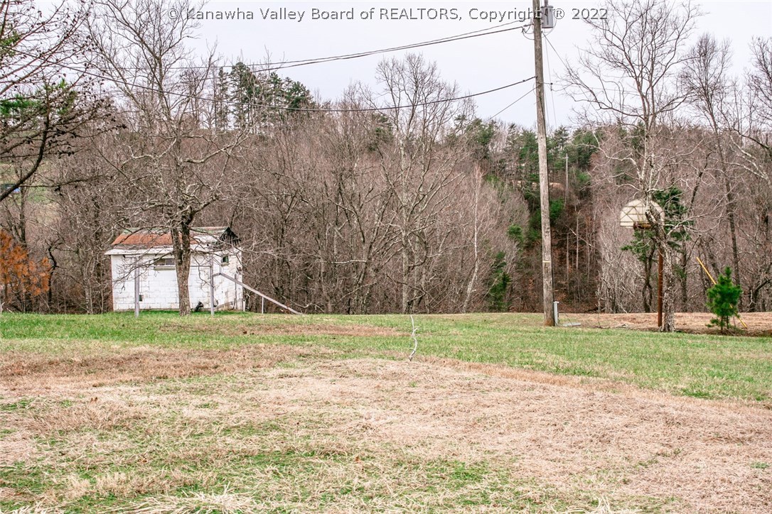 4075 Stone Lick Road Kenna, WV 25248 - Photo 3 of 20 Gallery Image 3