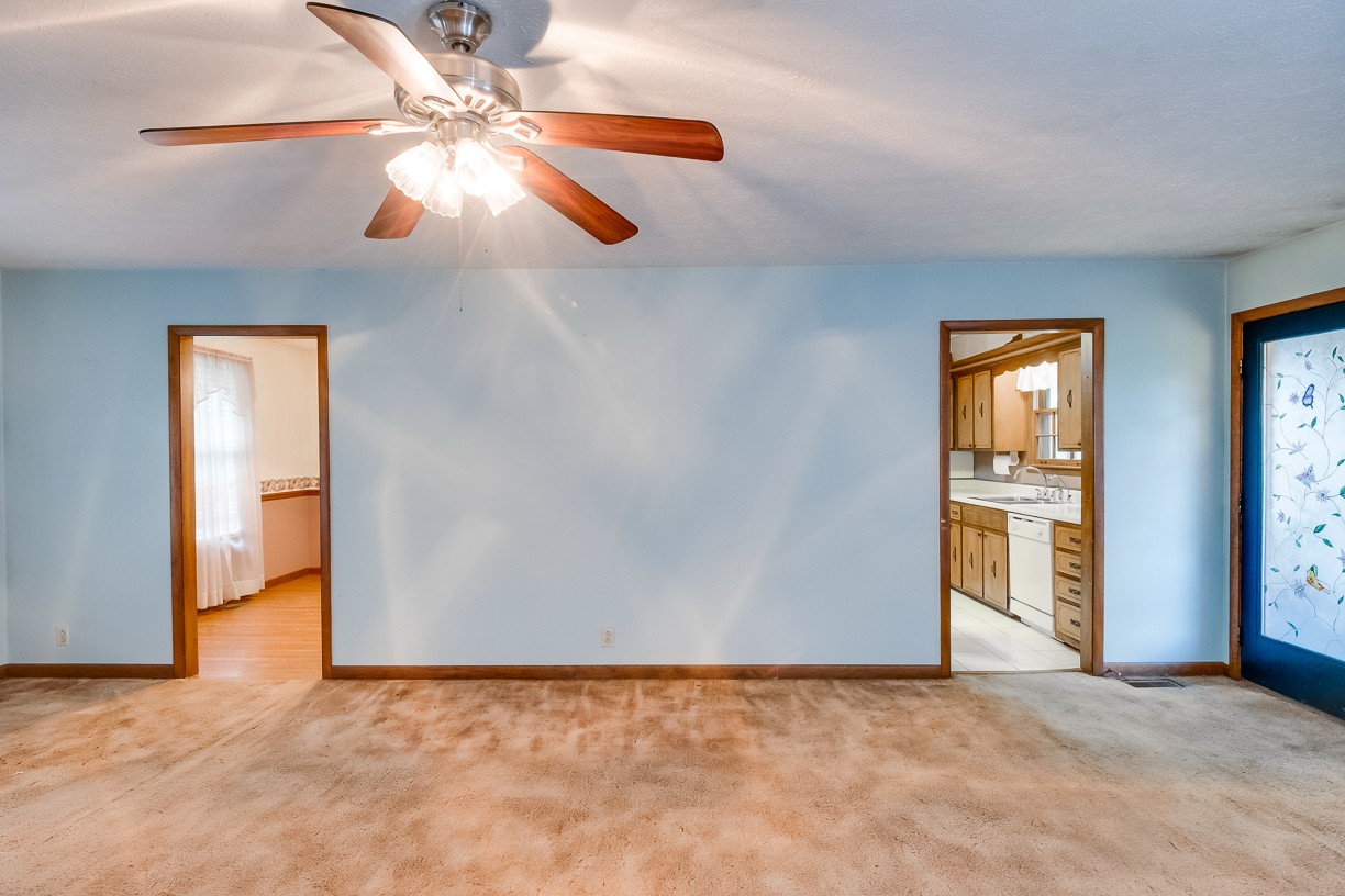 116 Green Acres Road Cottontown, TN 37048 - Photo 31 of 44 an empty room with fan and windows