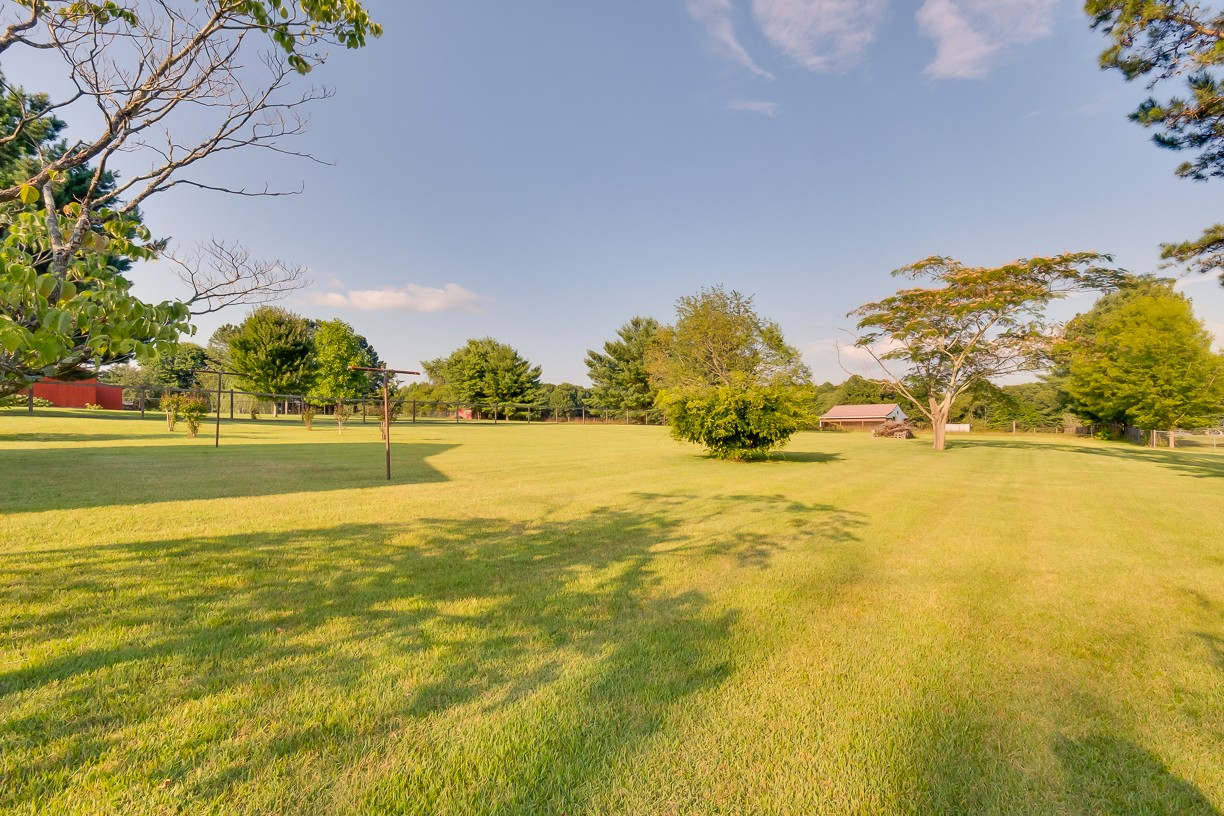 116 Green Acres Road Cottontown, TN 37048 - Photo 40 of 44 a view of an ocean view