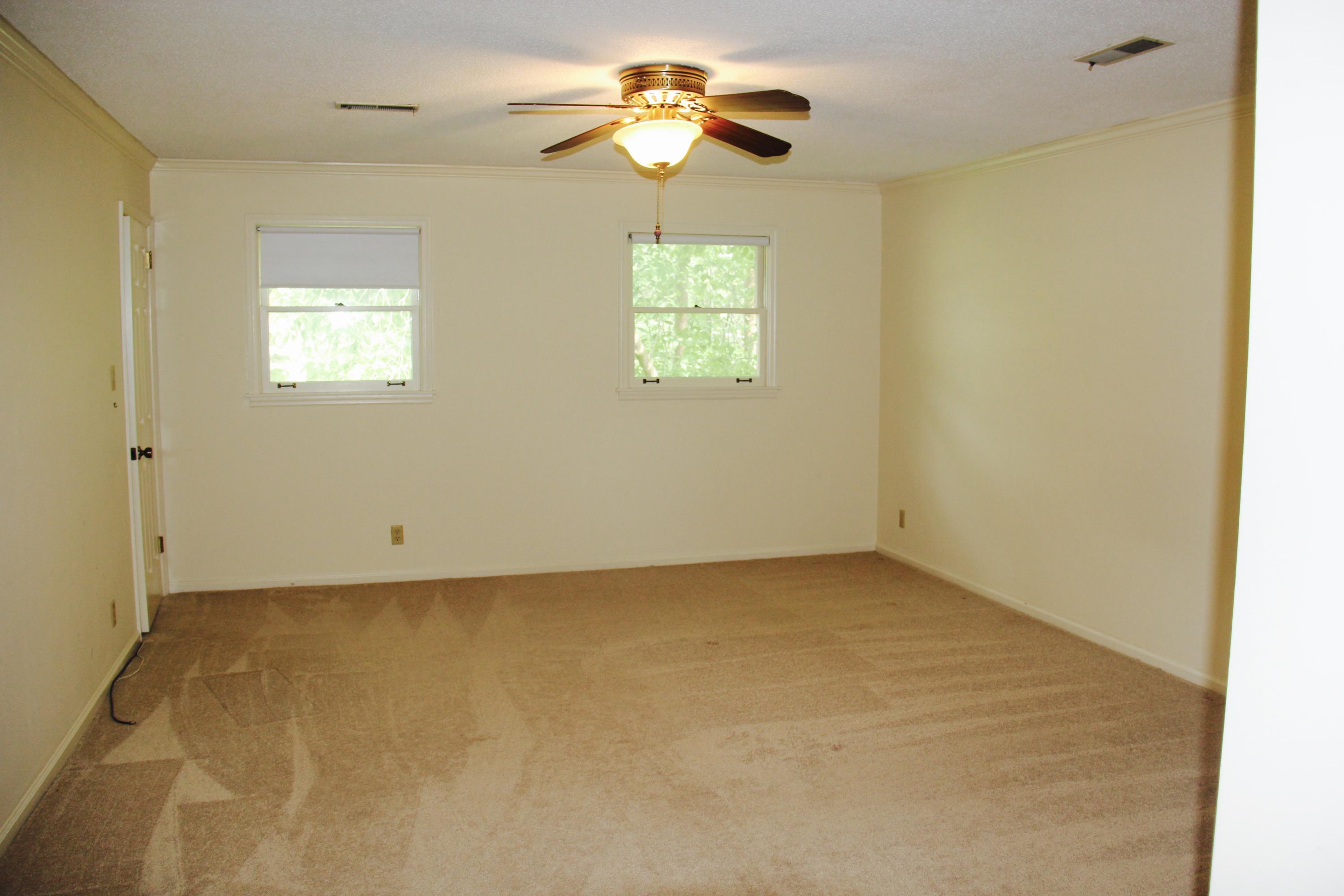 121 Clark Lane Oak Ridge, TN 37830 - Photo 17 of 24 fullsizeoutput_df2f