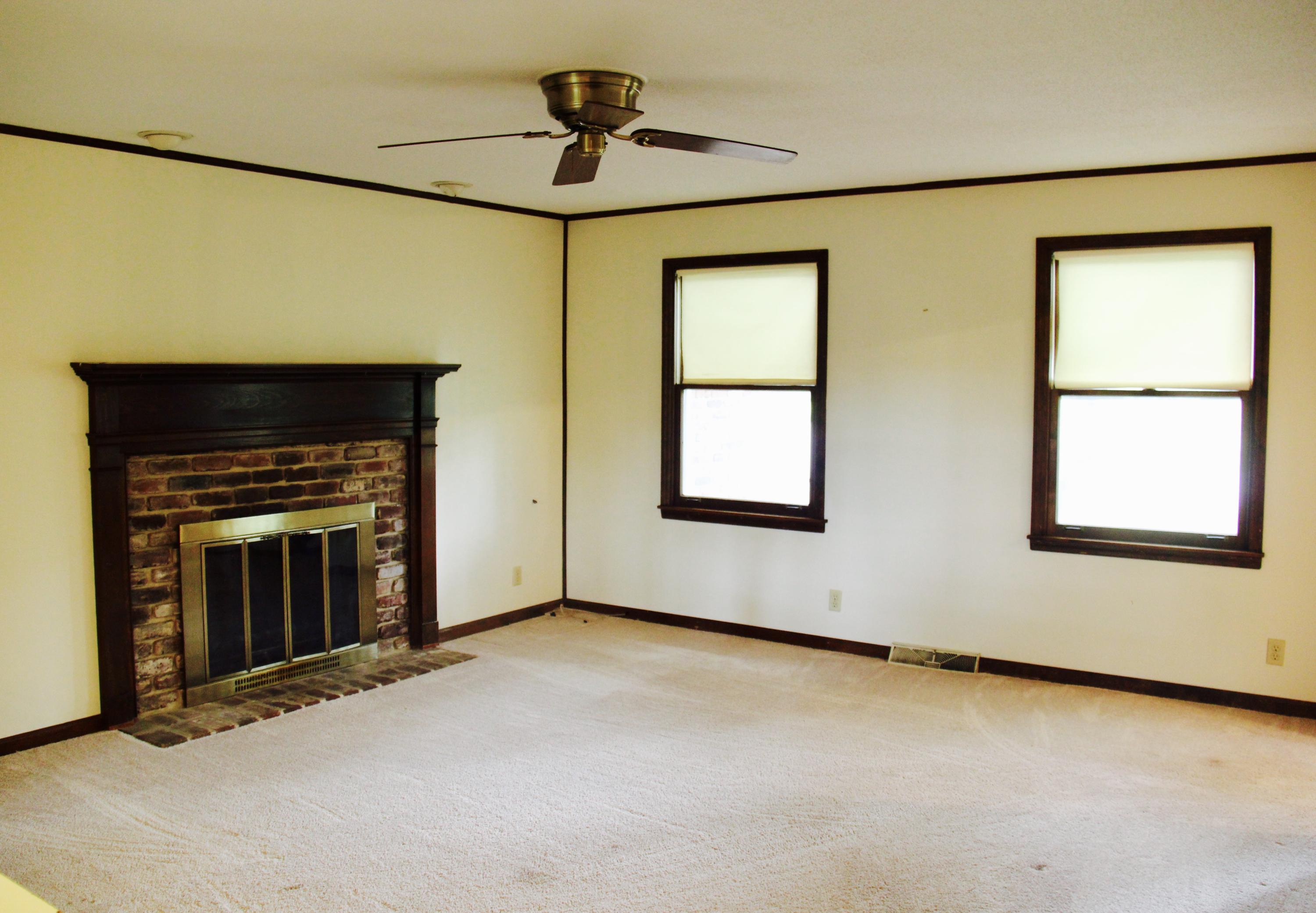121 Clark Lane Oak Ridge, TN 37830 - Photo 3 of 24 fullsizeoutput_df51