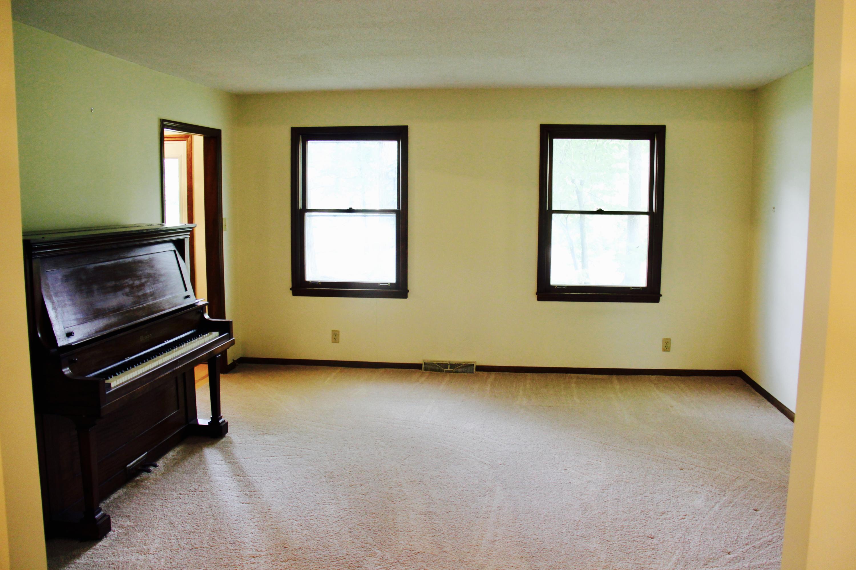 121 Clark Lane Oak Ridge, TN 37830 - Photo 6 of 24 fullsizeoutput_df54