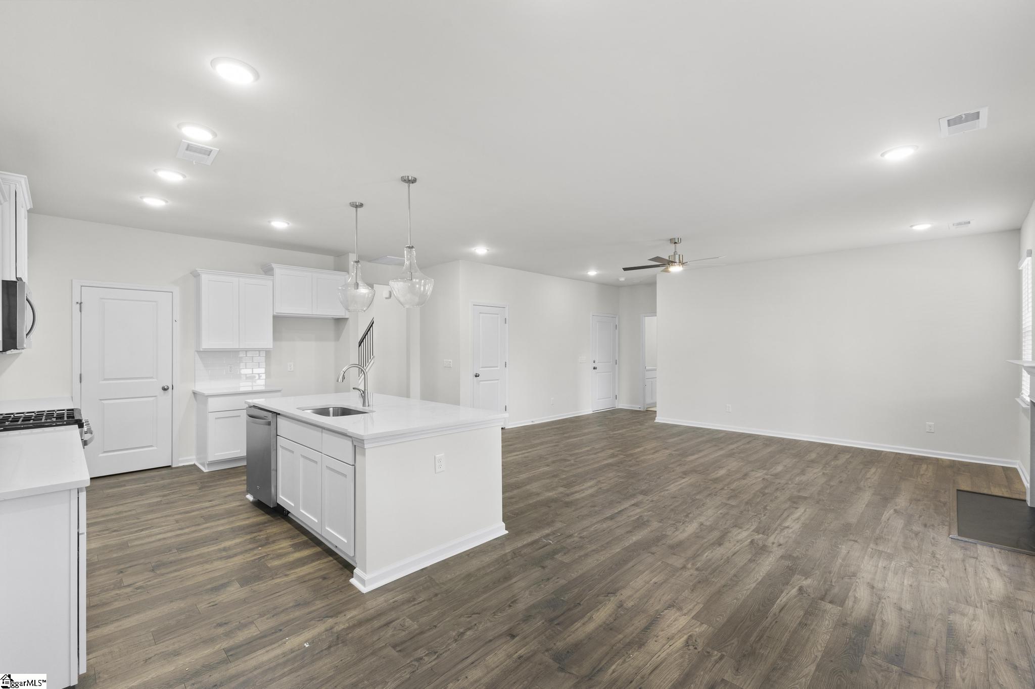 115 Terpack Circle Gray Court, SC 29645 - Photo 6 of 20