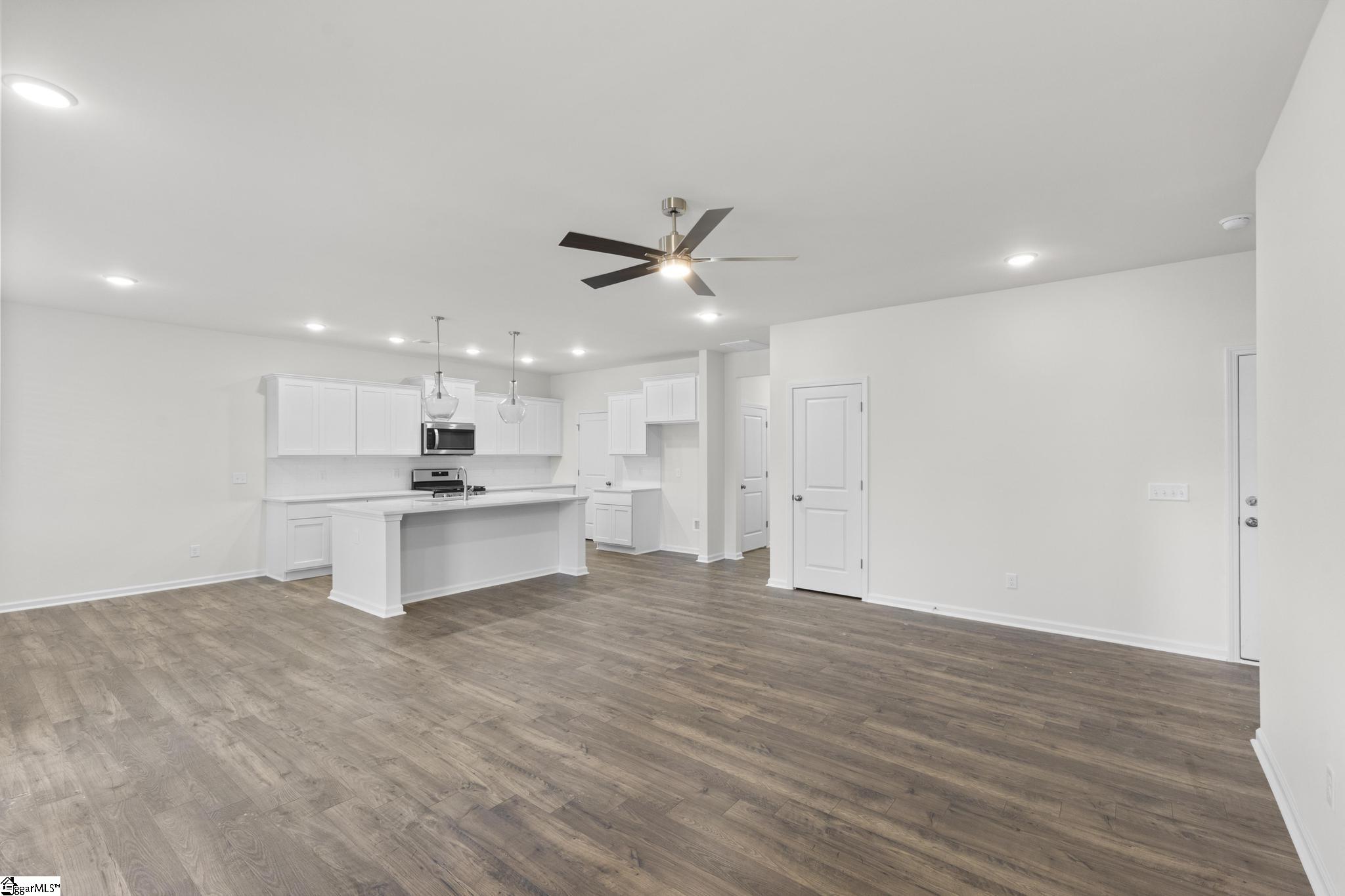 115 Terpack Circle Gray Court, SC 29645 - Photo 7 of 20