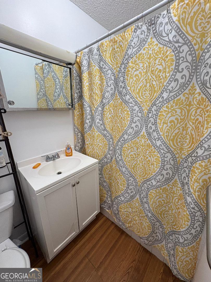 2103 Aimwell Road Vidalia, GA 30474 - Photo 14 of 22 a utility room with a washer and dryer