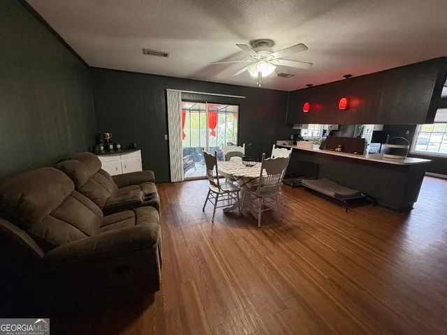 $189,000 | 2103 Aimwell Road, Vidalia, GA 30474