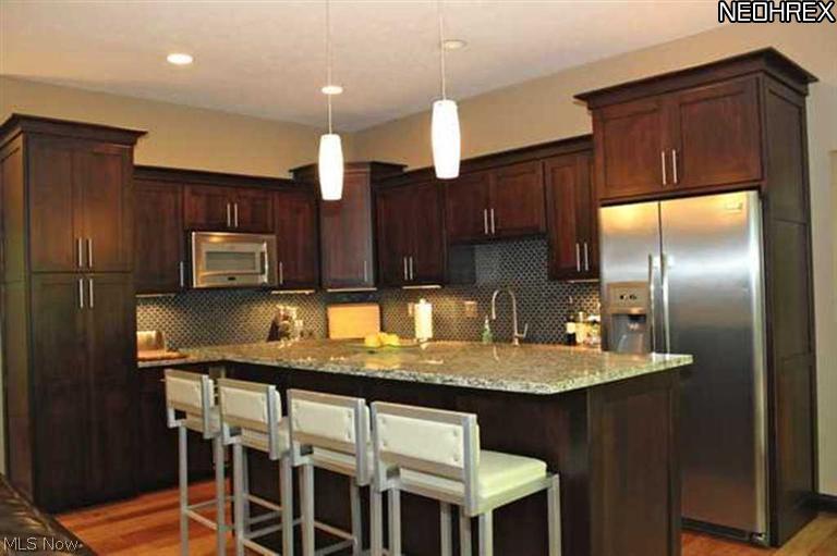 16835 Woodleaf Road Strongsville, OH 44136 - Photo 6 of 25 Gallery Image 6