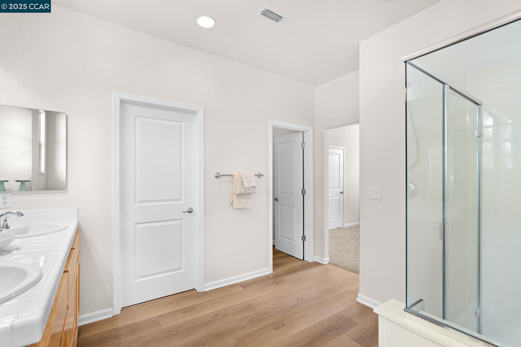 2805 Euclid Avenue Concord, CA 94519 - Photo 41 of 46 a view of a bathroom from the hallway