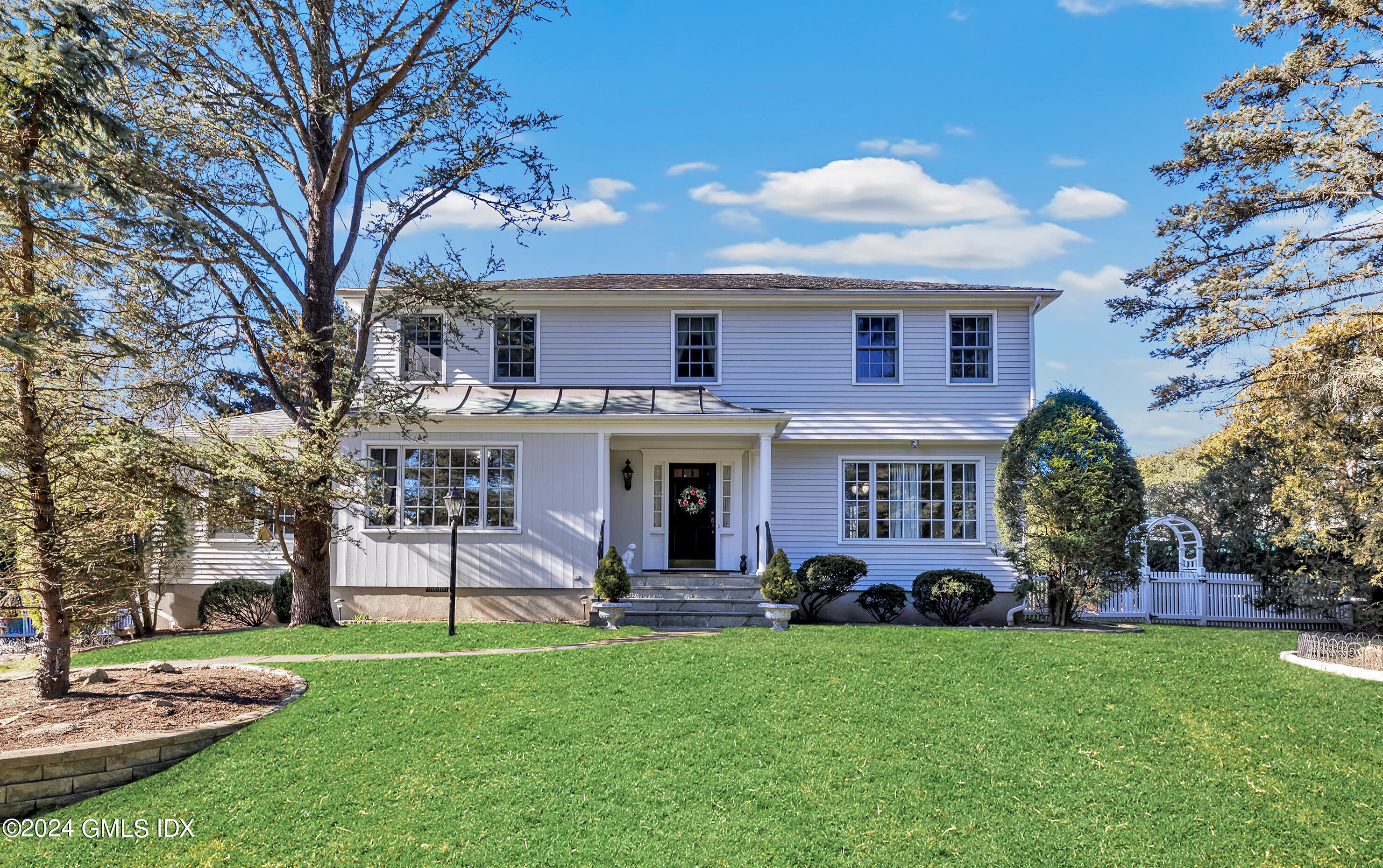 70 Glen Ridge Road Greenwich, CT 06831 - Photo 1 of 38 2