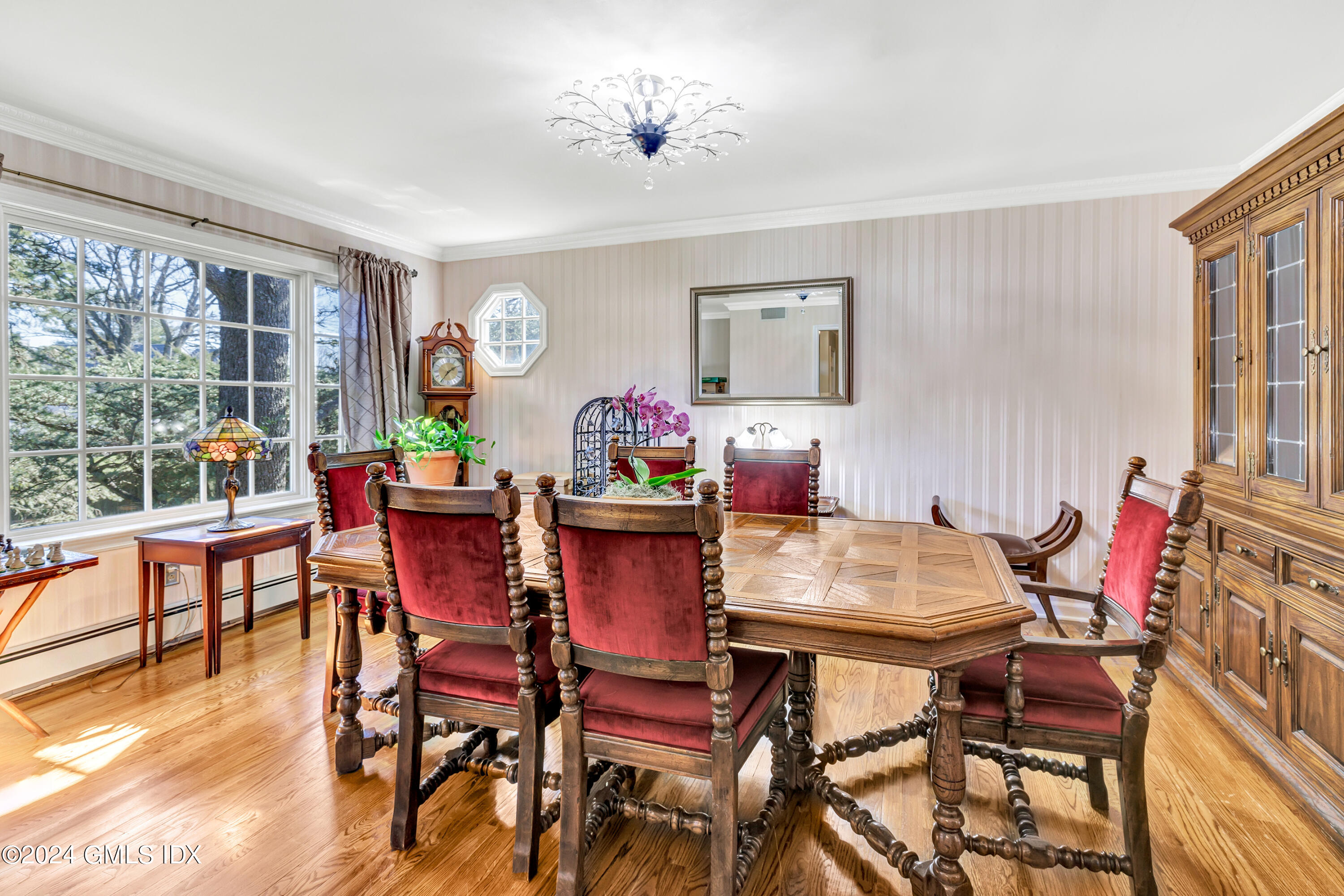 70 Glen Ridge Road Greenwich, CT 06831 - Photo 16 of 38 23