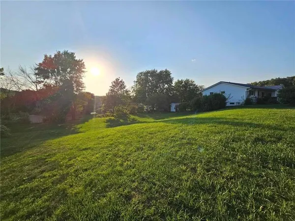 $39,900 | 1324 Sunset Drive, St. Charles, MN 55972