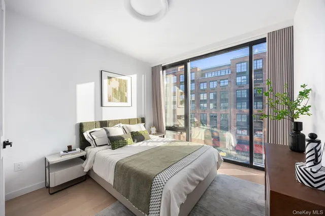 $678,000 | 35-30 146th Street, Unit 504 | Murray Hill - Flushing