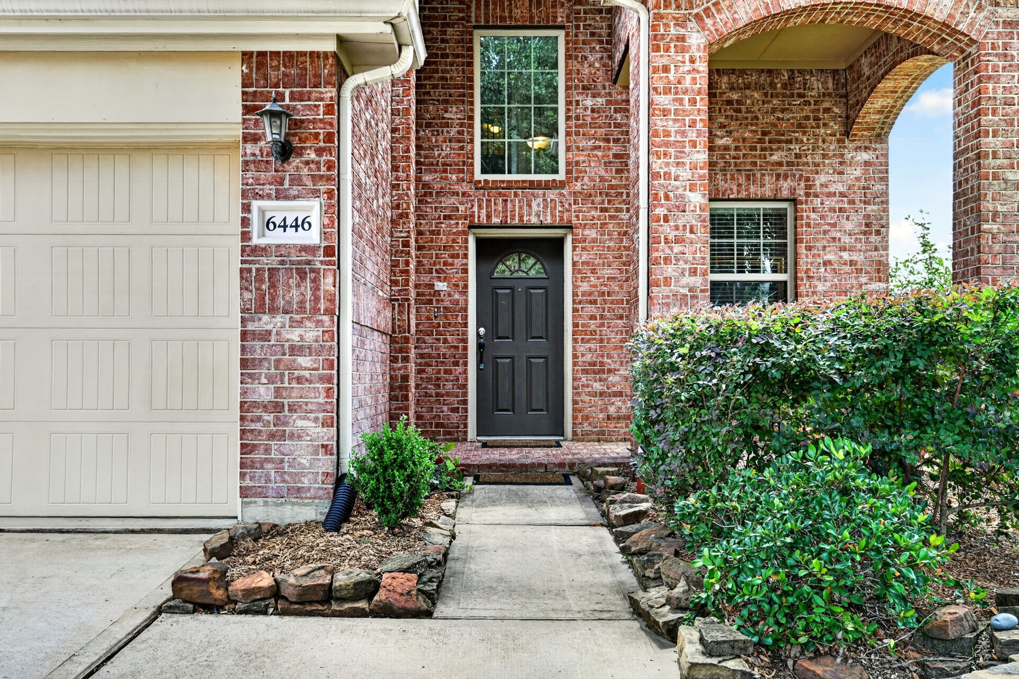 6446 Tea Tree Drive Katy, TX 77494 - Photo 6 of 39 This entry says welcome with the beauty and low maintenance of brick.