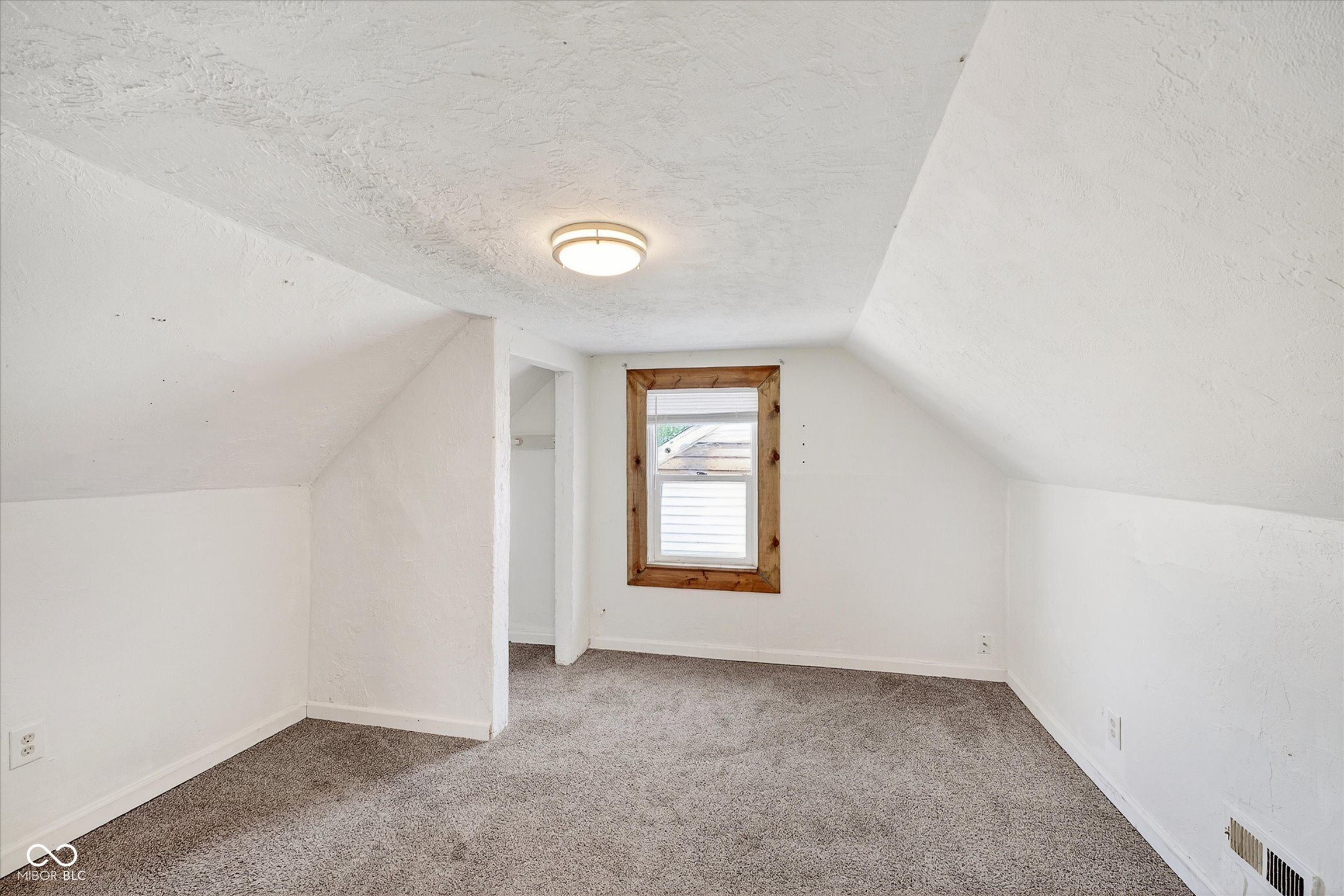 4012 Brown Street Anderson, IN 46013 - Photo 12 of 14