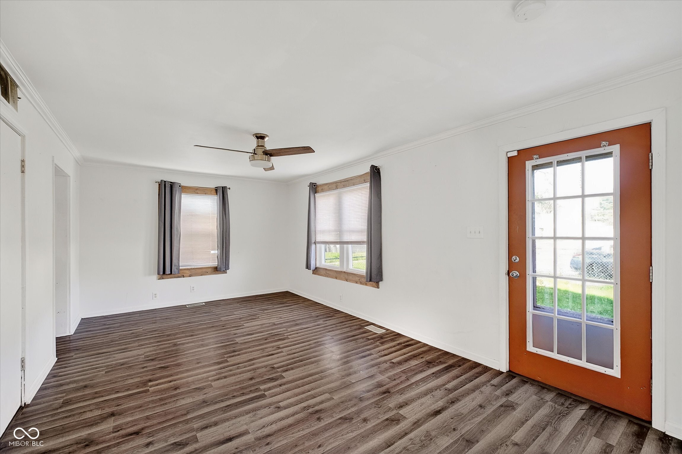 4012 Brown Street Anderson, IN 46013 - Photo 2 of 14