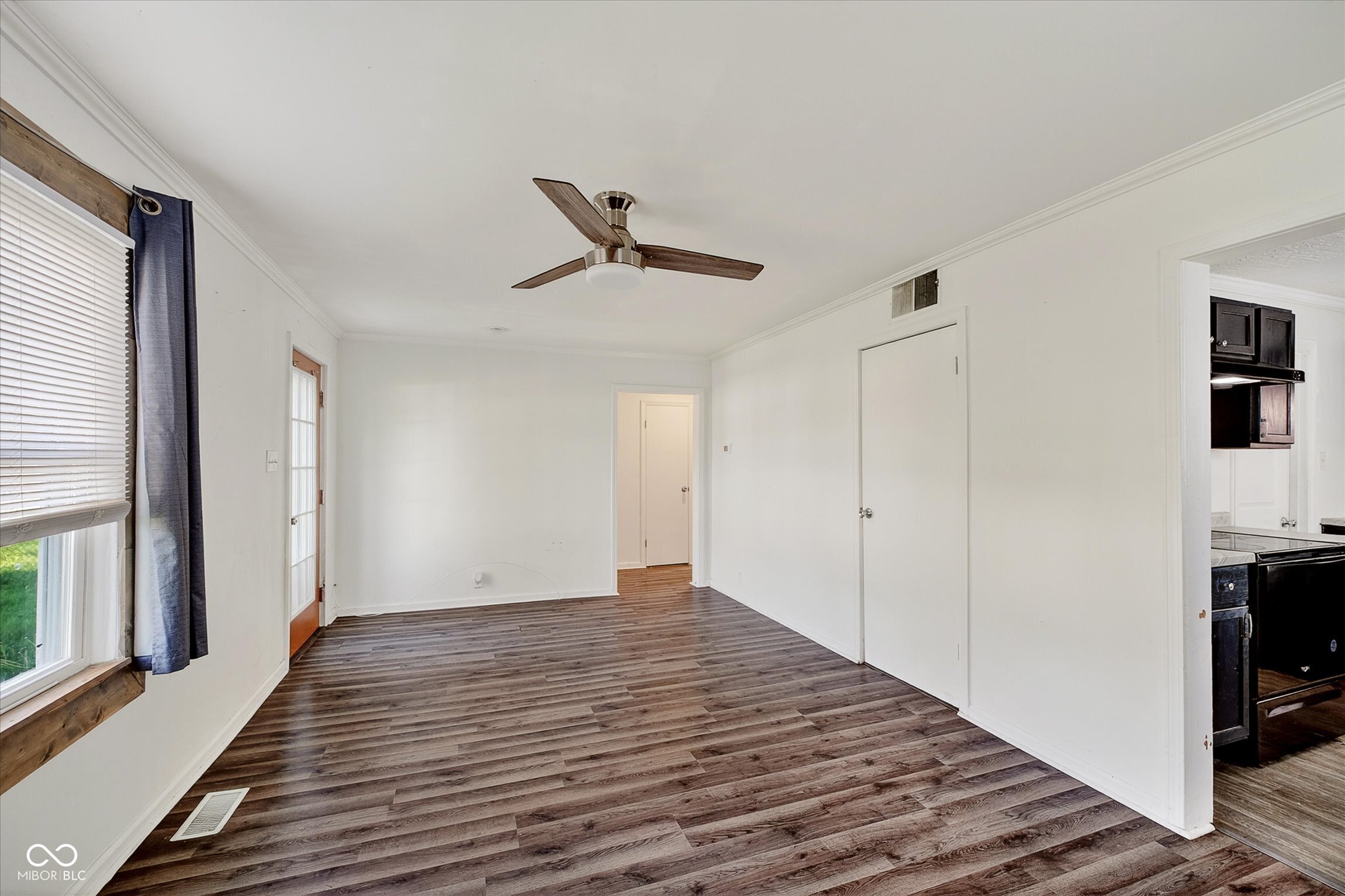 4012 Brown Street Anderson, IN 46013 - Photo 3 of 14