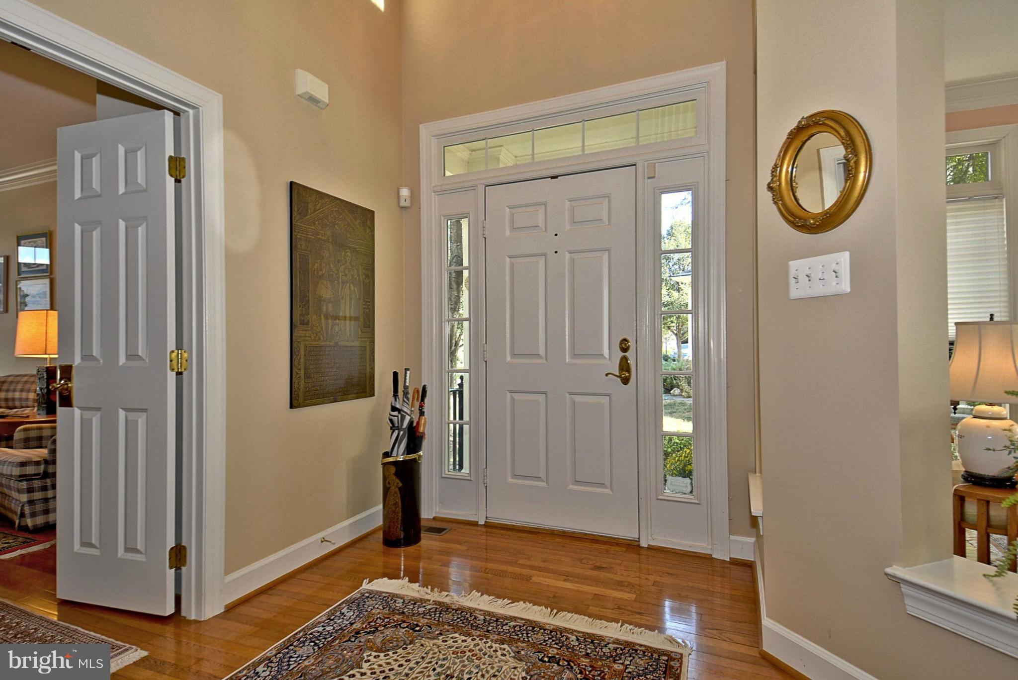 10932 Bells Ridge Drive Potomac, MD 20854 - Photo 2 of 30 Interior (General)