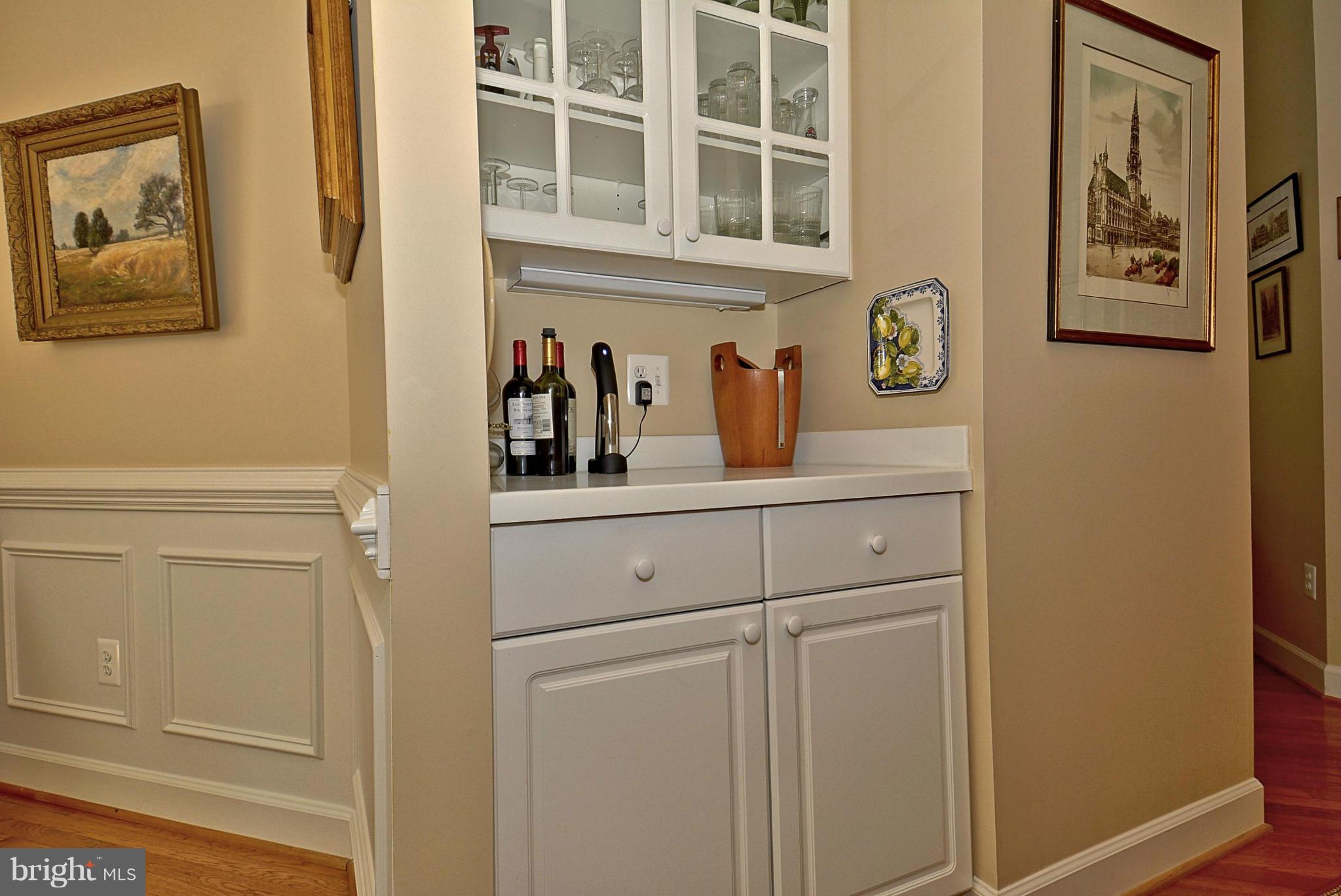 10932 Bells Ridge Drive Potomac, MD 20854 - Photo 16 of 30 Interior (General)