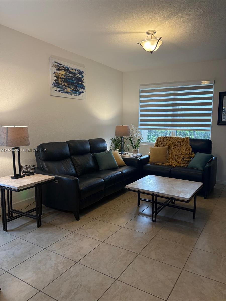 18882 Southwest 318th Terrace Homestead, FL 33030 - Photo 13 of 19