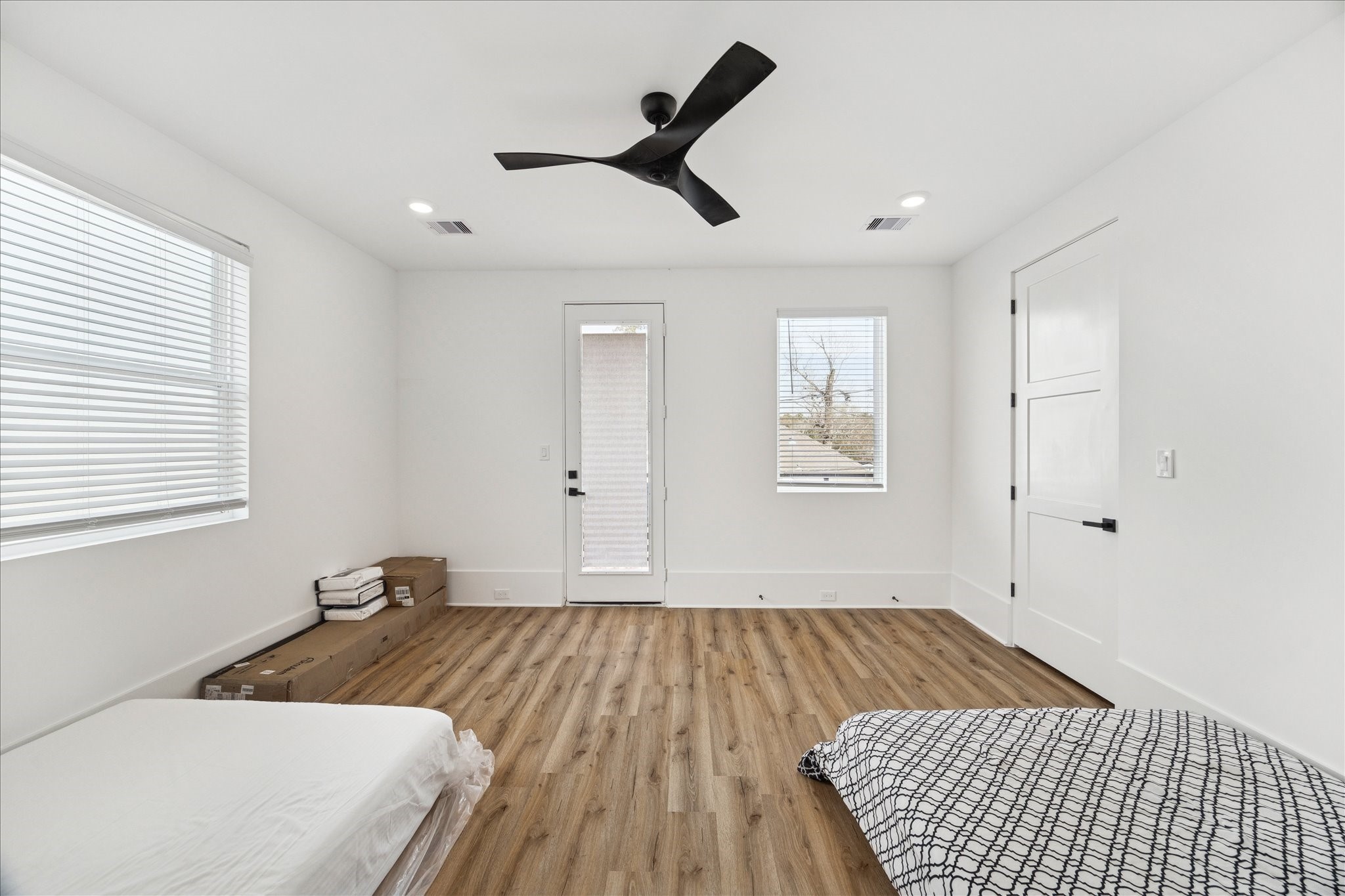 9233 Madera Road Houston, TX 77078 - Photo 19 of 25