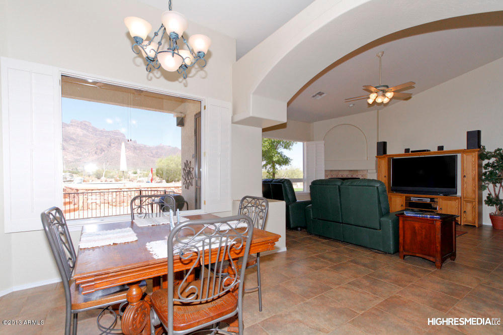 365 North Muleshoe Road Apache Junction, AZ 85119 - Photo 15 of 54 Excellent views while dining