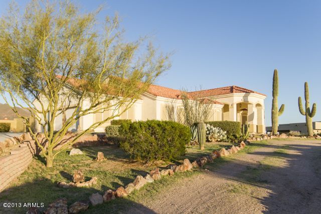 365 North Muleshoe Road Apache Junction, AZ 85119 - Photo 3 of 54 a view of outdoor space and street view