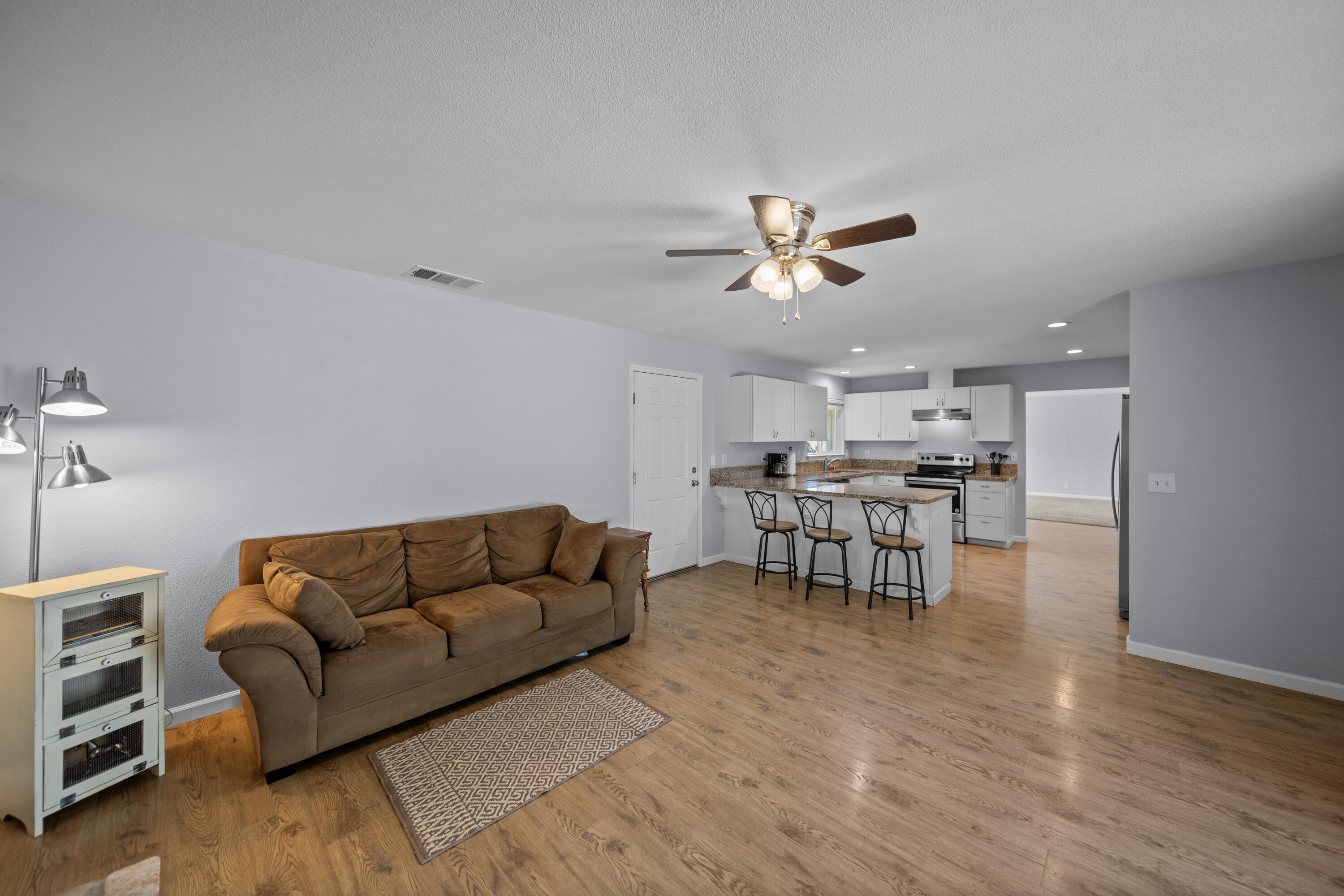 20035 Old Alturas Road Redding, CA 96003 - Photo 11 of 36 DSC00473
