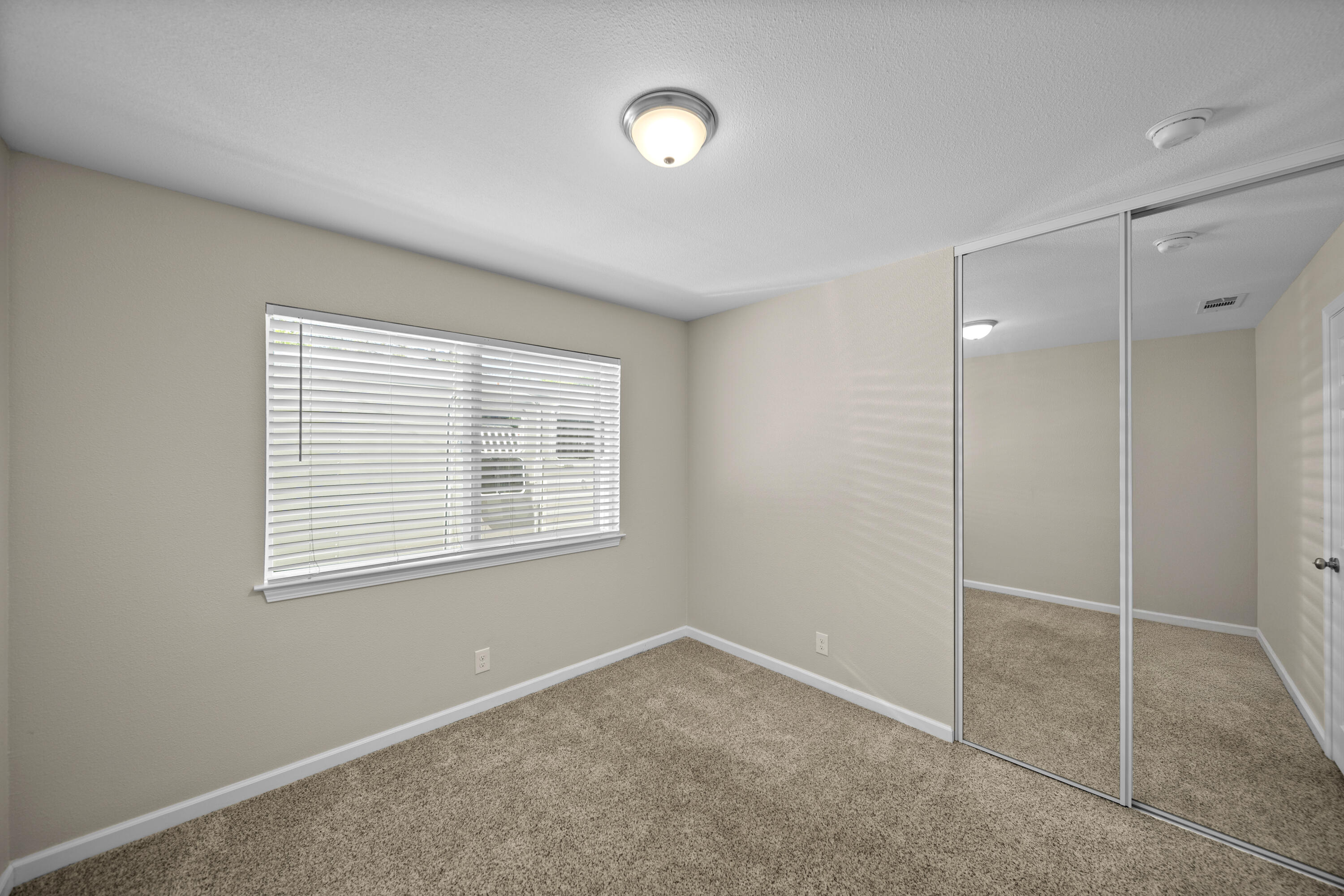 20035 Old Alturas Road Redding, CA 96003 - Photo 21 of 36 DSC00484