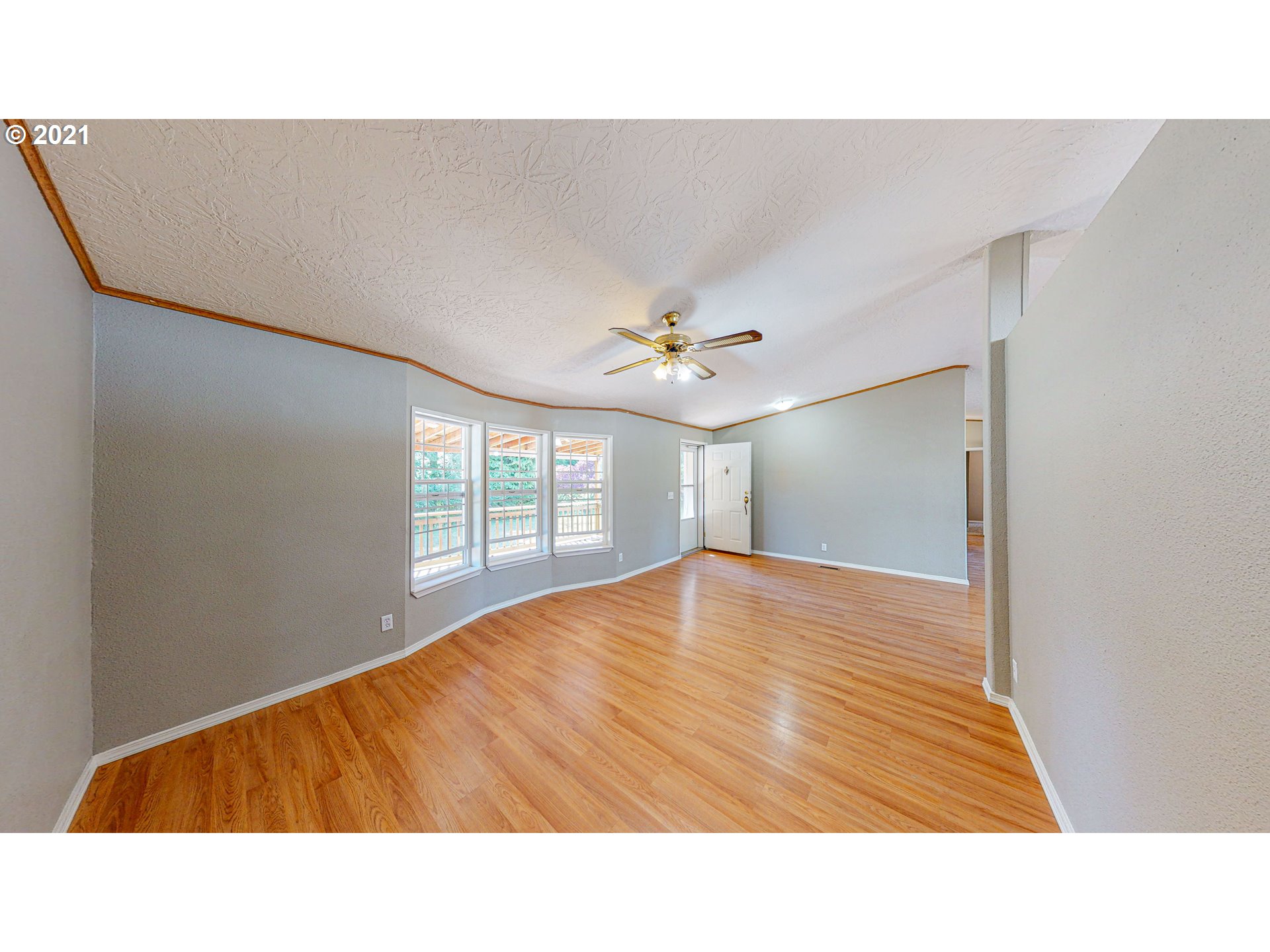63899 Wallace Road Coos Bay, OR 97420 - Photo 14 of 27 Gallery Image 14