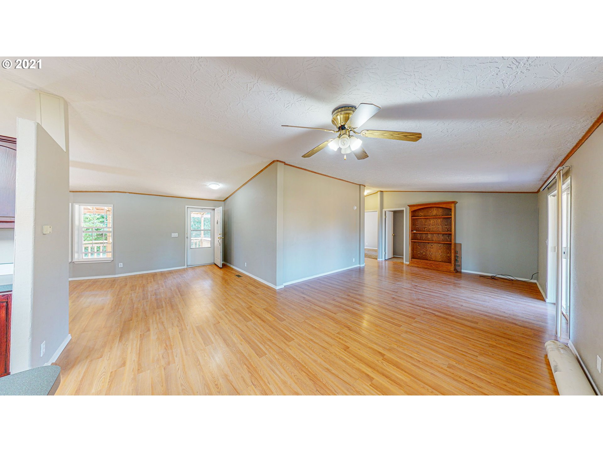 63899 Wallace Road Coos Bay, OR 97420 - Photo 16 of 27 Gallery Image 16