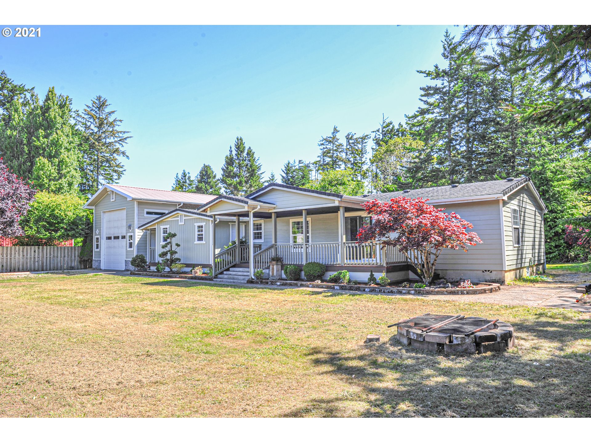 63899 Wallace Road Coos Bay, OR 97420 - Photo 4 of 27 Gallery Image 4