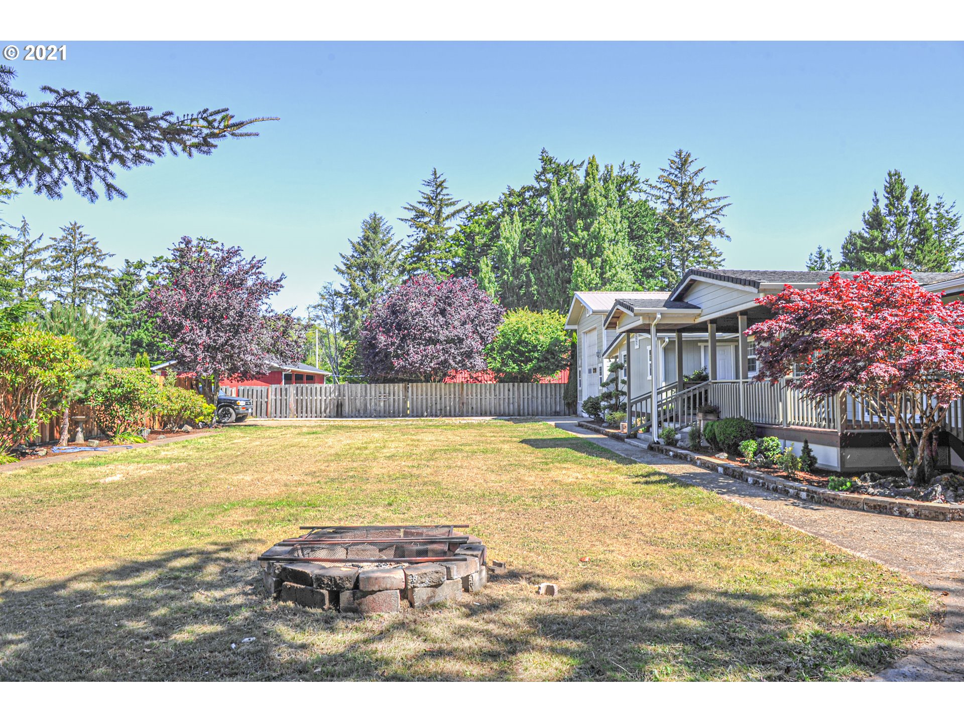 63899 Wallace Road Coos Bay, OR 97420 - Photo 5 of 27 Gallery Image 5
