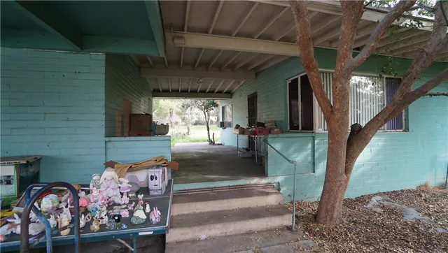 $975,000 | 13750 Fenton Avenue, Sylmar, CA 91342