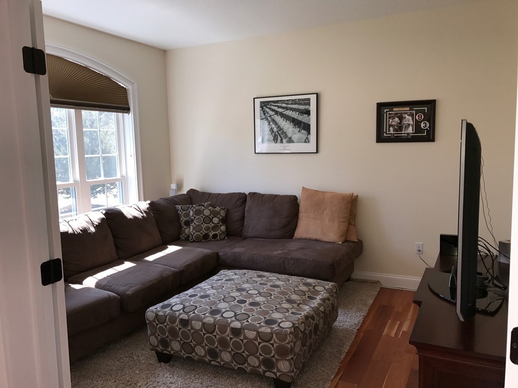 118 Bay Road Hadley, MA 01035 - Photo 13 of 30 Gallery Image 13