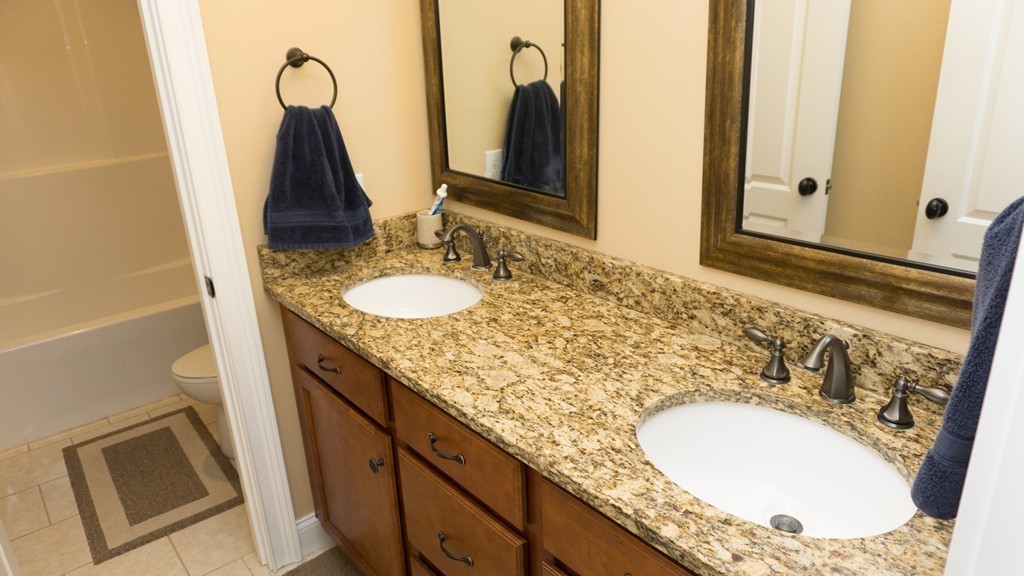 118 Bay Road Hadley, MA 01035 - Photo 25 of 30 Gallery Image 25
