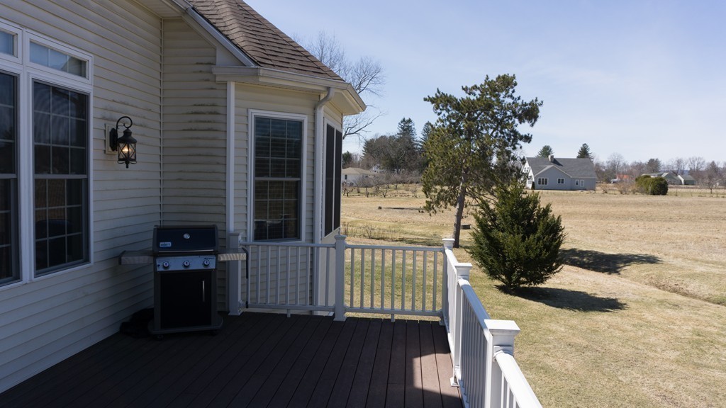 118 Bay Road Hadley, MA 01035 - Photo 27 of 30 Gallery Image 27
