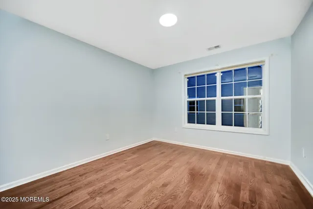 $1,050,000 | 29 Bristol Road, Manalapan, NJ 07726