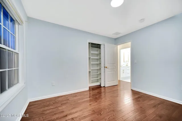 $1,050,000 | 29 Bristol Road, Manalapan, NJ 07726