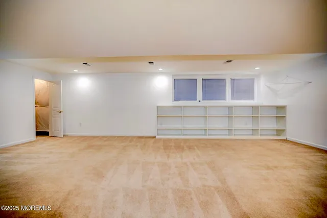 $1,050,000 | 29 Bristol Road, Manalapan, NJ 07726