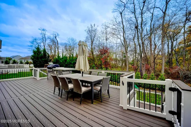 $1,050,000 | 29 Bristol Road, Manalapan, NJ 07726