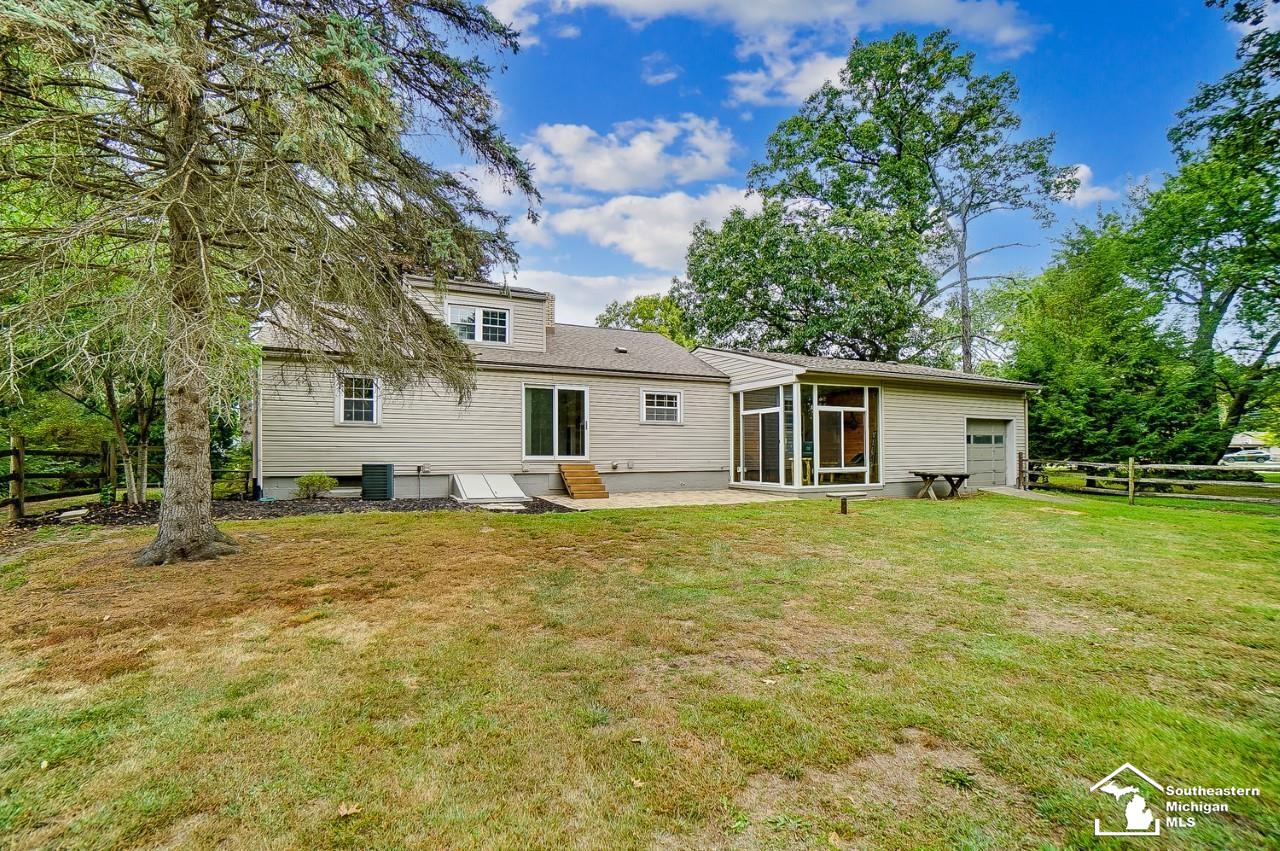 2881 Bluebush Road Monroe, MI 48162 - Photo 46 of 53