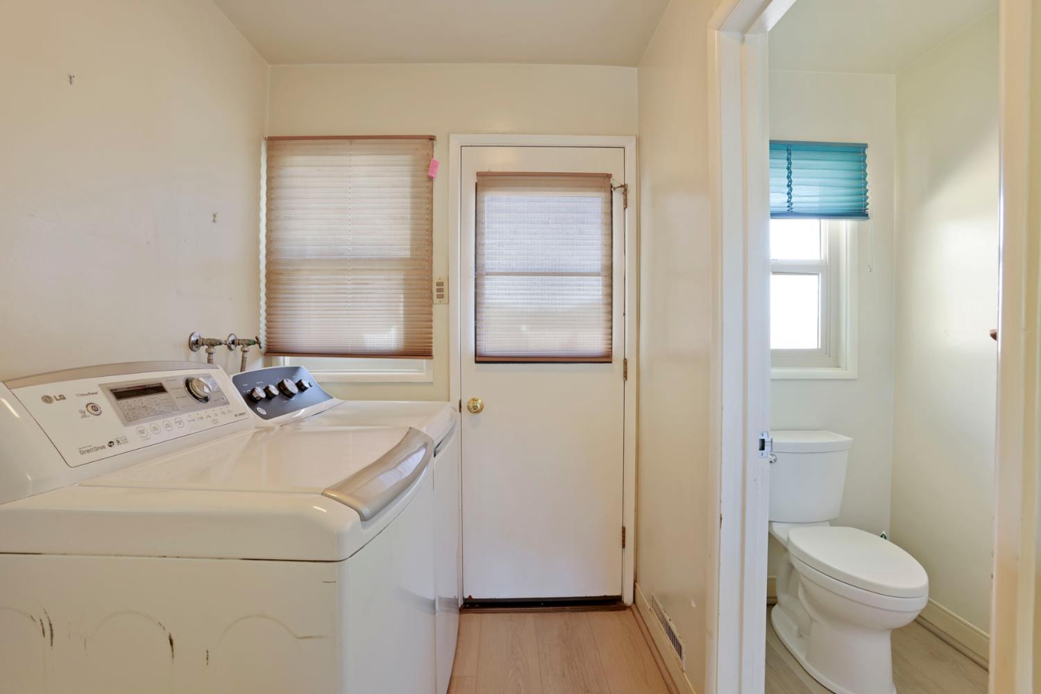 2465 Vernalis Road Tracy, CA 95304 - Photo 27 of 55 a room with a washer and dryer