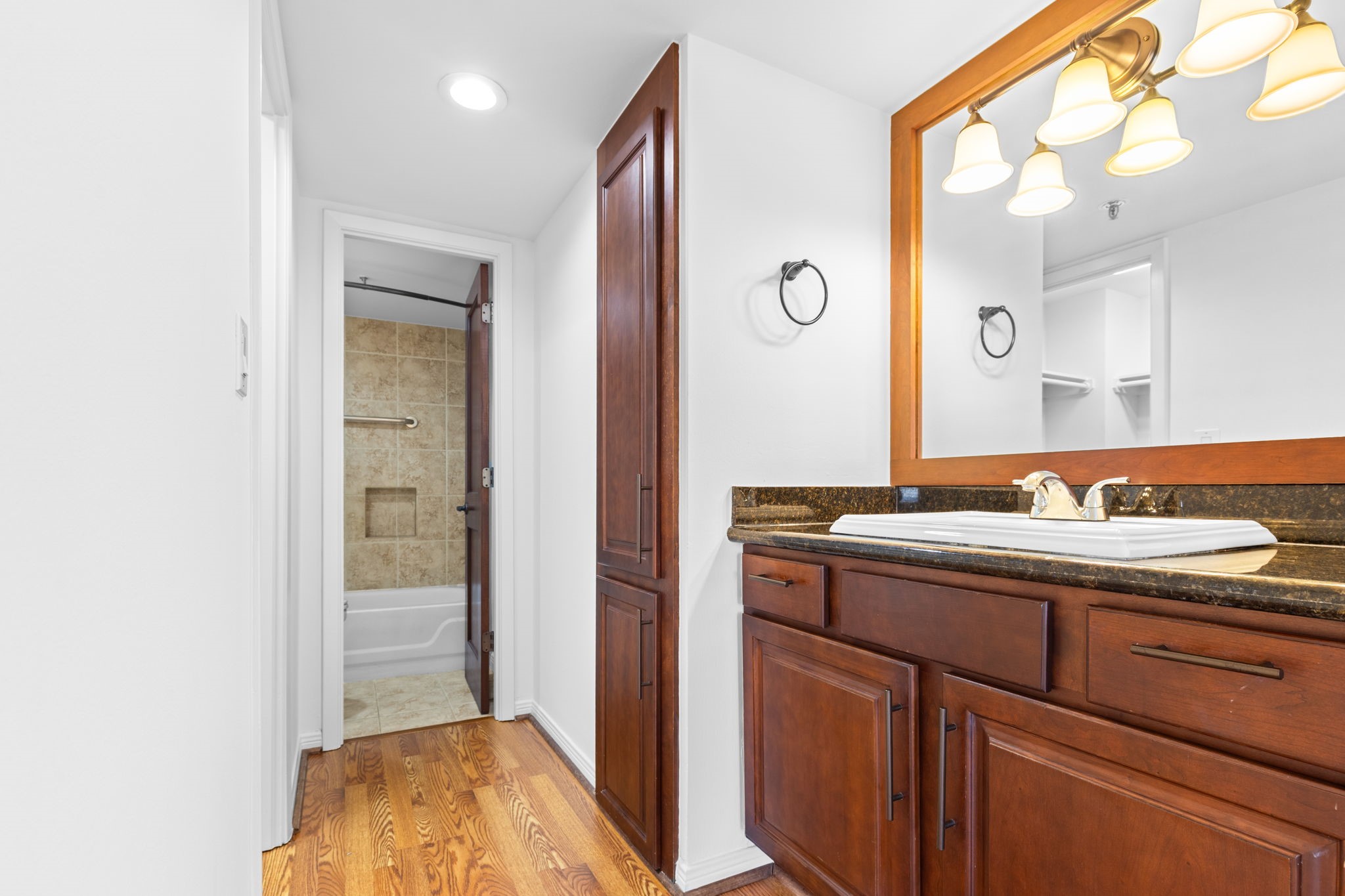 3525 Sage Road, Unit 1616 Houston, TX 77056 - Photo 21 of 30