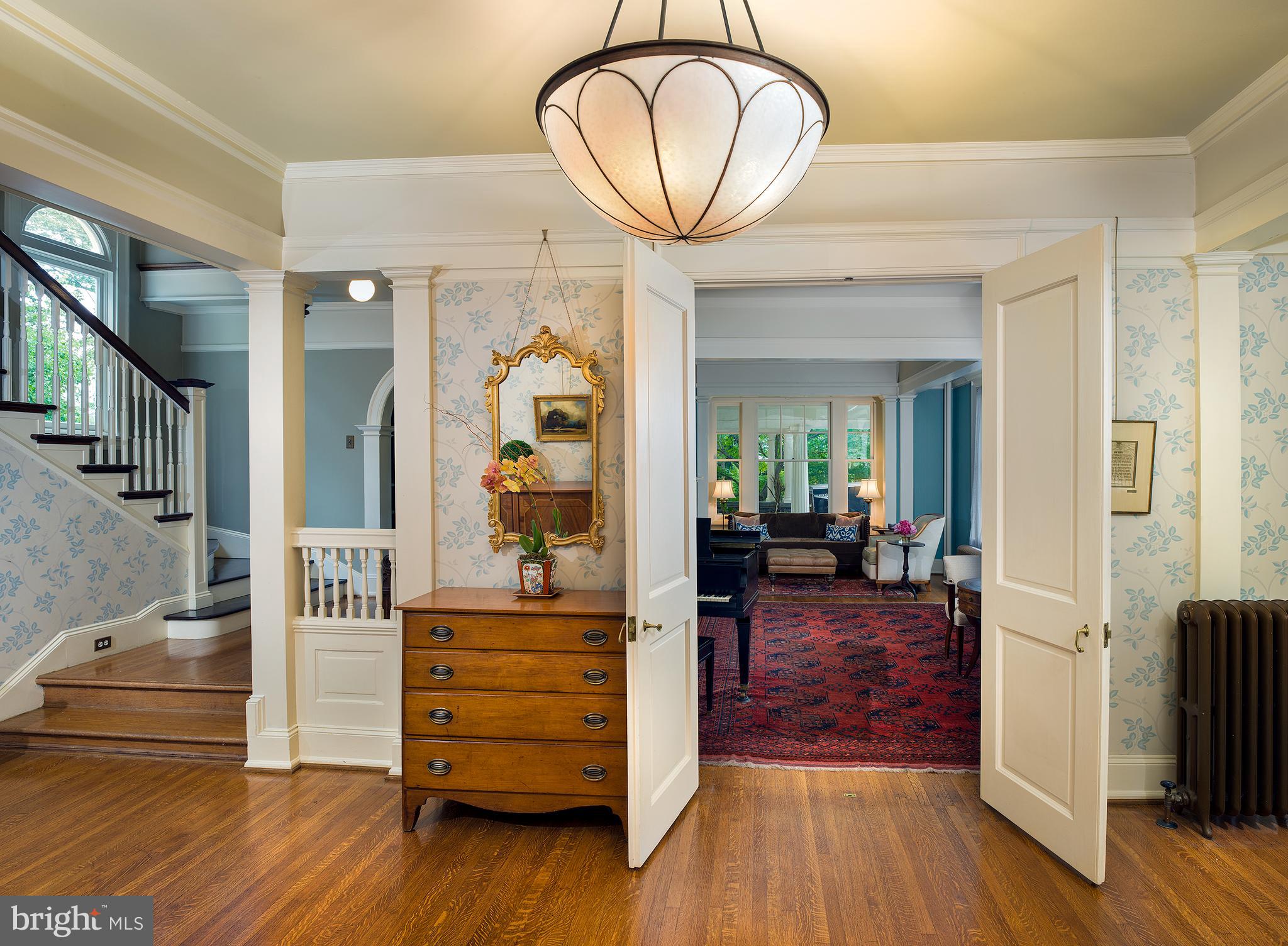 455 St Davids Avenue Wayne, PA 19087 - Photo 6 of 46 Foyer