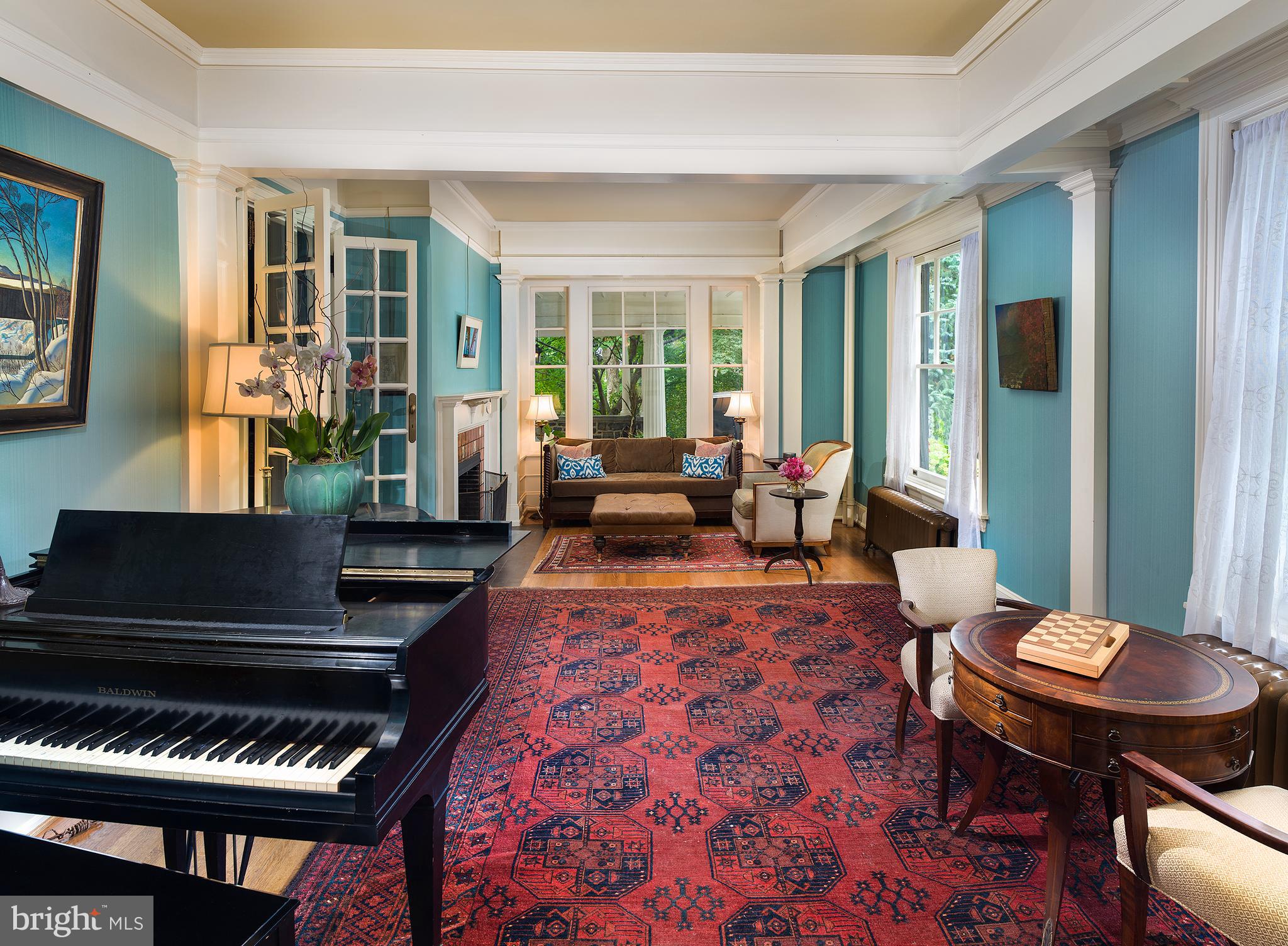 455 St Davids Avenue Wayne, PA 19087 - Photo 9 of 46 Living Room