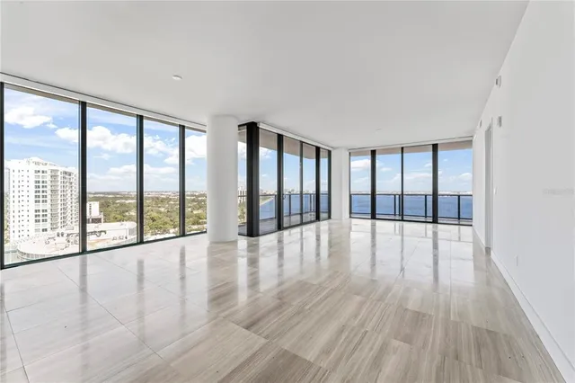 $3,399,000 | 3101 Bayshore Boulevard, Unit 1901, Tampa, FL 33629